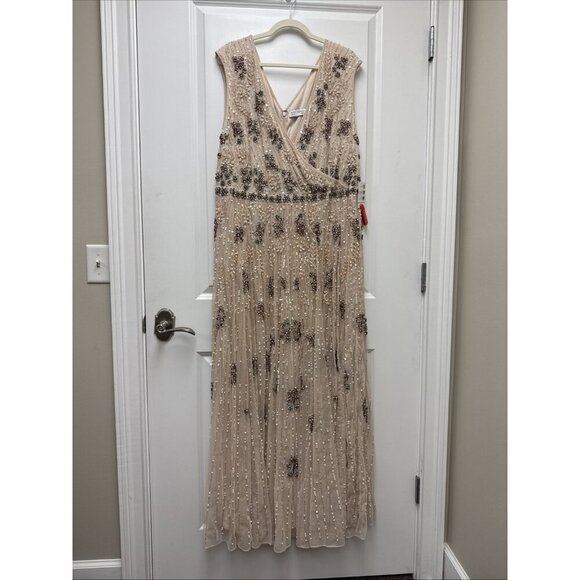 MAC DUGGAL Plus Size 24 Beige 93575 Embellished A-Line Evening Gown Dress $998 - Picture 7 of 16